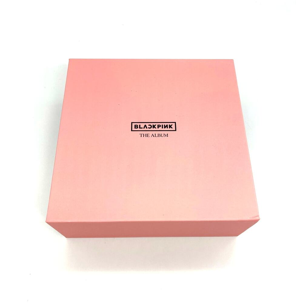 Black Pink The Album K-Pop YG Entertainment Jisoo Jennie Rose & Lisa